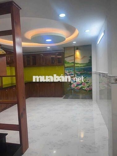 Nhà đẹp mới tinh, đường thông 6m. 5pn 5wc .vp cty, gd, onlie
