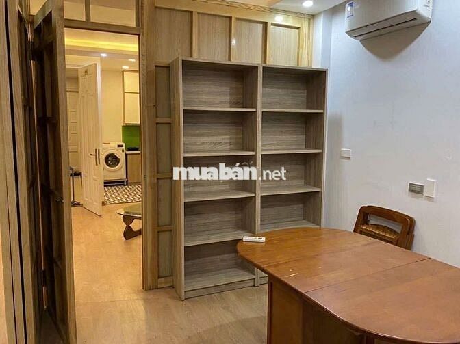 Căn hộ dịch vụ Cao Cấp , 45m2, 2N1K , Trúc Bạch-Ba Đình-Hà Nội