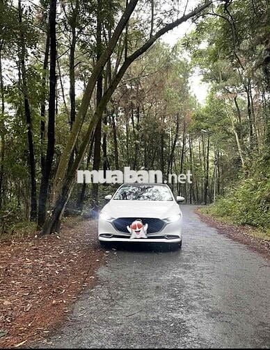 Mazda 3 2020 1.5L Luxury - 41000 km