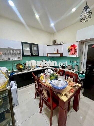 Bán nhà 3 lầu, công viên thuận kiểu,phan văn Hớn,(4×13) giá 6,5 tỷ