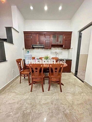 NHÀ PHỐ TL19. GẦN CHỢ CẦU ĐỒNG. TRỆT 2 LẦU 3PN 4WC. NỘI THẤT