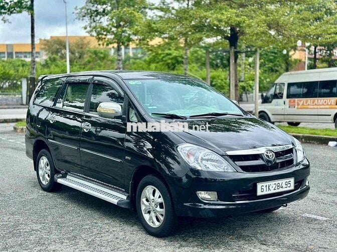 Toyota Innova 2007 G - 140000 km