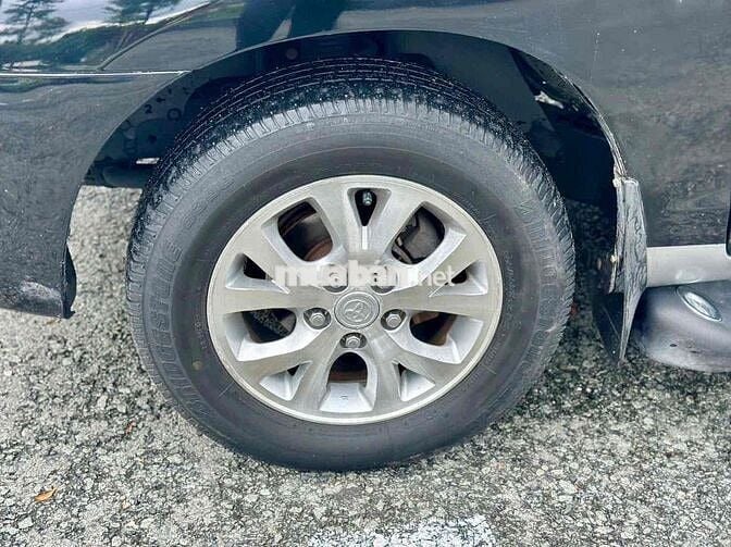 Toyota Innova 2007 G - 140000 km
