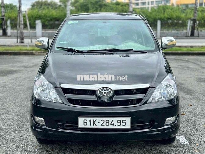 Toyota Innova 2007 G - 140000 km