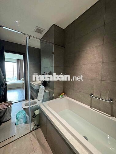 CĂN HỘ CHUNG CƯ CAO CẤP CELADON 3PN 3WC 1PK 120m2 GIÁ TỐT