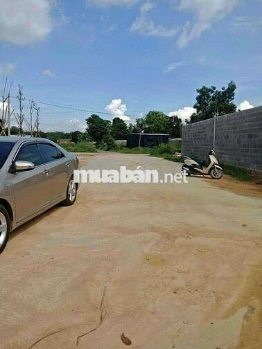 Xưởng bán 2.134m², có nguồn thu 80 triệu/tháng giá 18,9 tỷ.