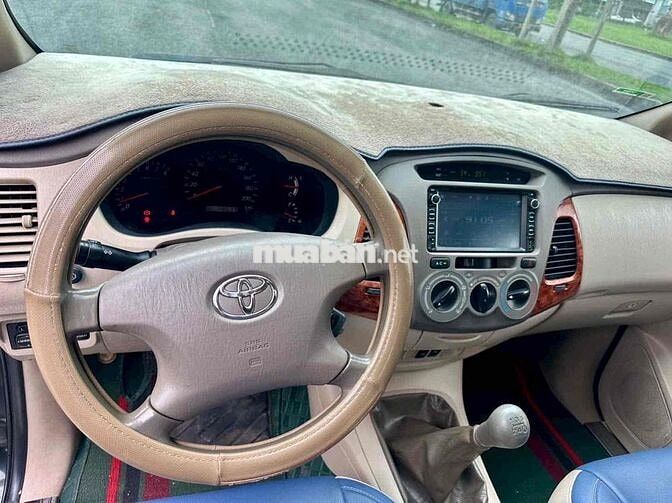Toyota Innova 2007 G - 140000 km