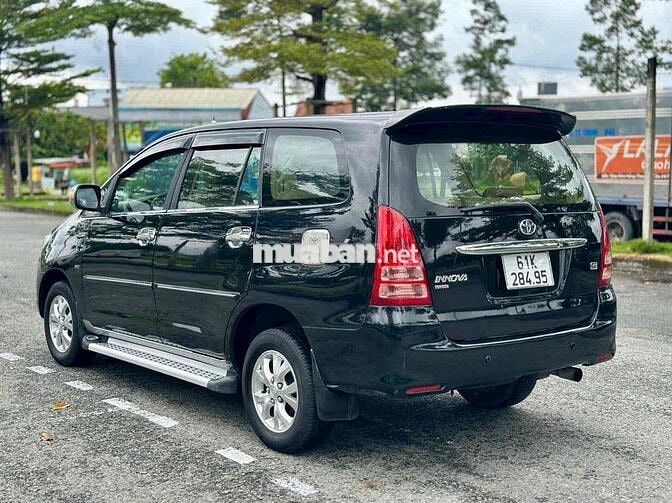 Toyota Innova 2007 G - 140000 km