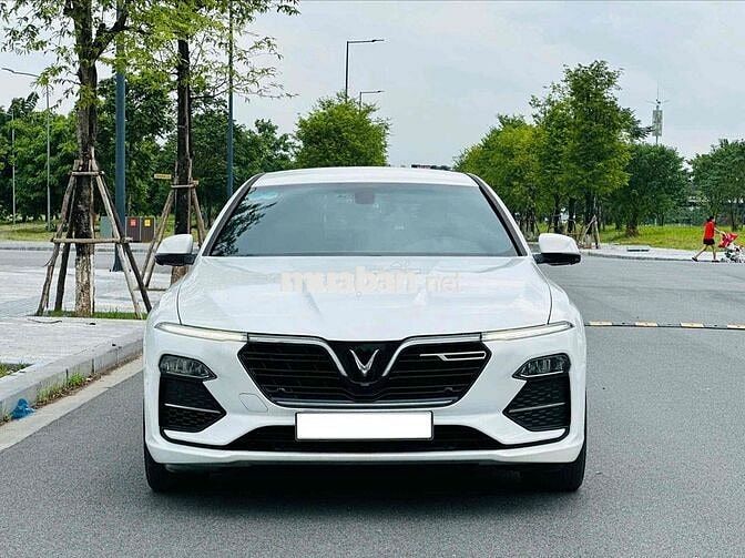 VinFast Lux A2.0 2021 Plus 2.0 AT - 50000 km