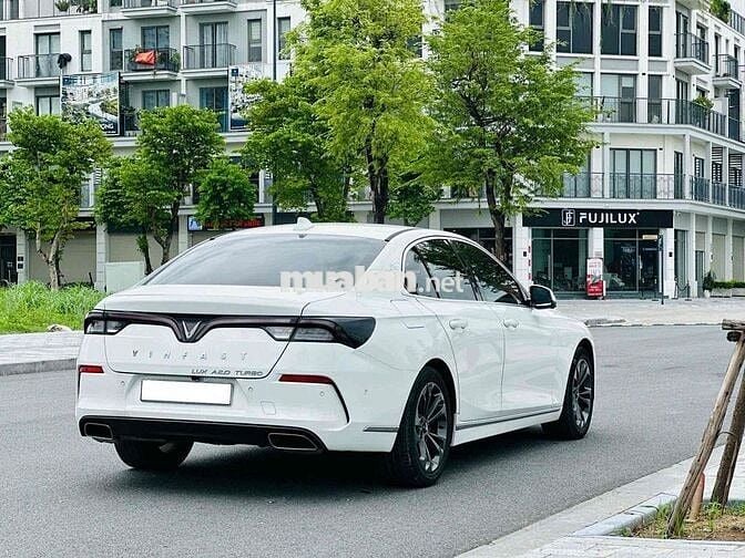 VinFast Lux A2.0 2021 Plus 2.0 AT - 50000 km