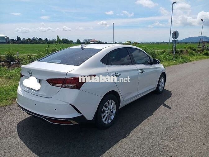 2021 bản 1.4MT - 75000 km