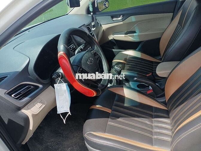 2021 bản 1.4MT - 75000 km