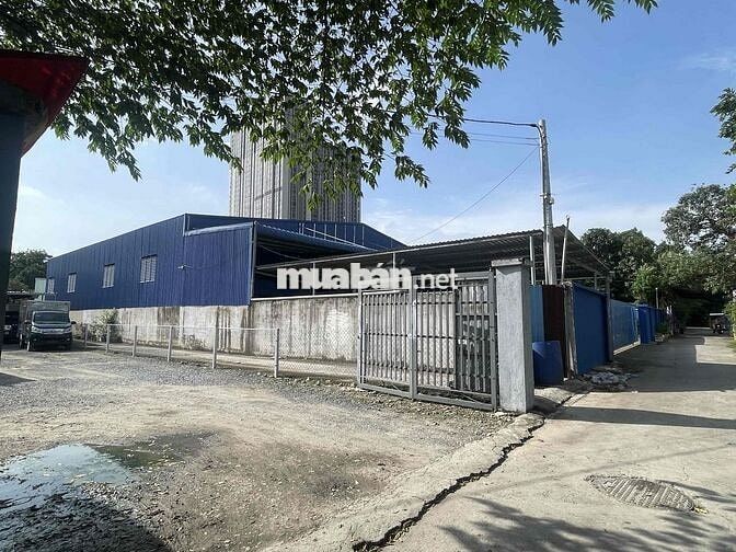 Cho thuê Kho Xưởng 700m2 gần QL 1A