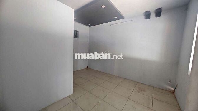 Cho thuê kho mặt bằng kinh doanh Thuận An 
TP HCM 
💥Tổng dt : 1000m2