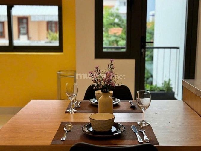 Giam 2 Ty, 24Ty, Nhà Thảo Điêền, Xe Tải Tới, 5 tâng,6 PN, sổ Hoàn công