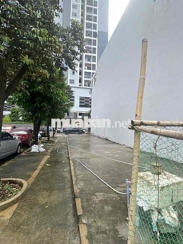 LÔ GÓC ngay Navita ngang LỚN 6.3M 100M2 view HIẾM chỉ 9.9 tỉ