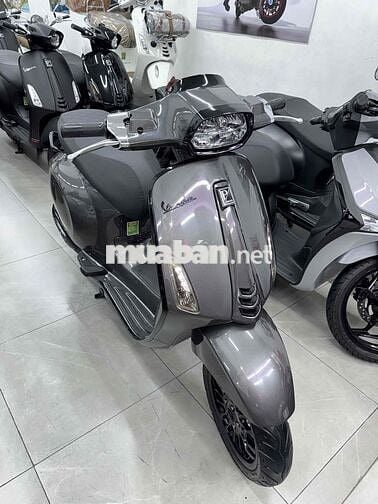 Vespa sprint ABS iGet 2022 ---chính chủ