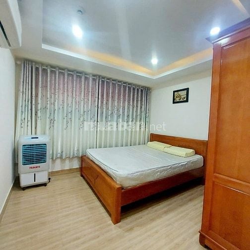 Chung cư 590, CMT8, Phường 11, Quận 3: 85m2,2p ngủ,2wc, 13tr