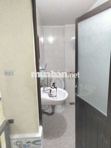 Cho thuê nhà Nguyễn Hữu Cảnh p22 Bình Thạnh