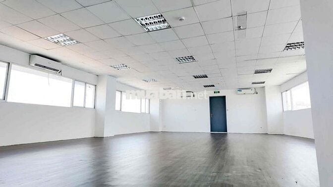 SIÊU PHẨM SÀN VĂN PHÒNG THOÁNG MÁT RỘNG RÃI - Giá chỉ 30 triệu