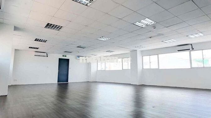 SIÊU PHẨM SÀN VĂN PHÒNG THOÁNG MÁT RỘNG RÃI - Giá chỉ 30 triệu
