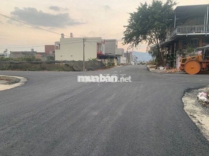 Chính chủ bán đất đường Mê Linh - trung tâm tp Bảo Lộc