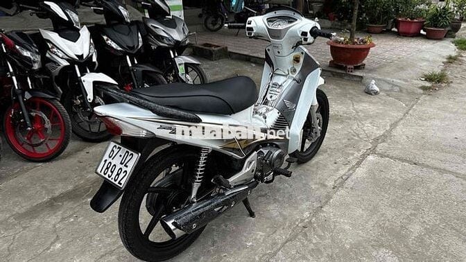 Future neo gt 06 áo fi09 trắng ( hỗ trợ góp )