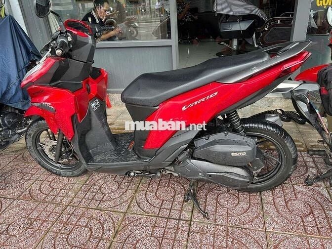 - Bán xe cá nhân Vario 125 năm sản xuất 2023