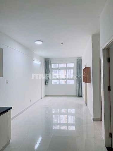Cho thuê căn hộ trống 2PN1WC Chung cư Sunview Town