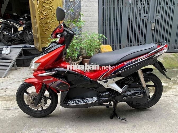 Honda Air Blade 110cc màu đỏ đen2008 SD27000 bs.Tp