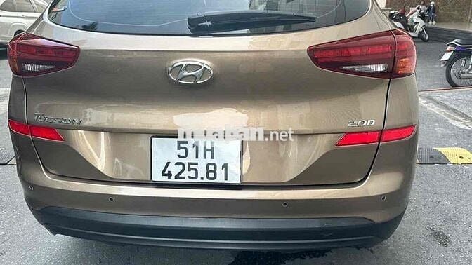 Xe Gđ đi giữ kỹ Tucson  2.0L Dầu Đặc biệt - 47k km
