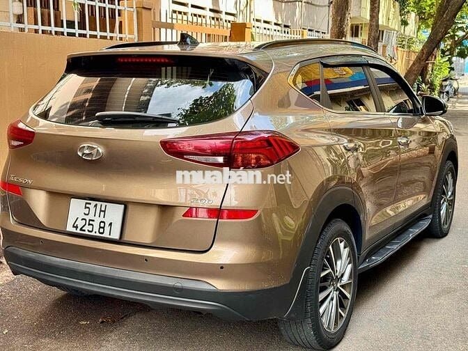 Xe Gđ đi giữ kỹ Tucson  2.0L Dầu Đặc biệt - 47k km