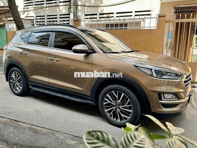 Xe Gđ đi giữ kỹ Tucson  2.0L Dầu Đặc biệt - 47k km