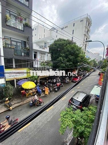 Cho thuê tầng trệt làm mặt bằng kinh doanh, 40m2, kế bên Chợ Tân Mỹ