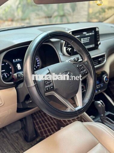 Xe Gđ đi giữ kỹ Tucson  2.0L Dầu Đặc biệt - 47k km