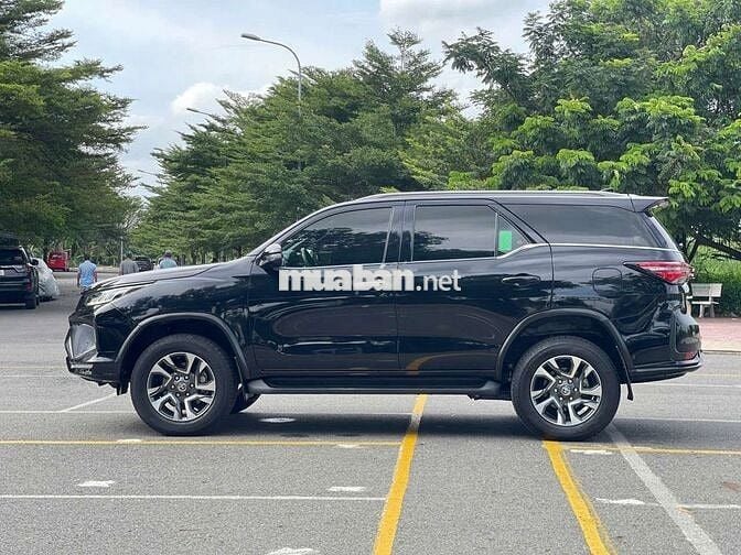 2022 Legender 2.4L 4x2 AT - 56000 km