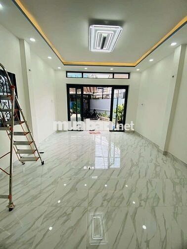 Cho thuê vila mini, sân siêu rộng, nhà mới đường Thống Nhất p16 Gò vấp