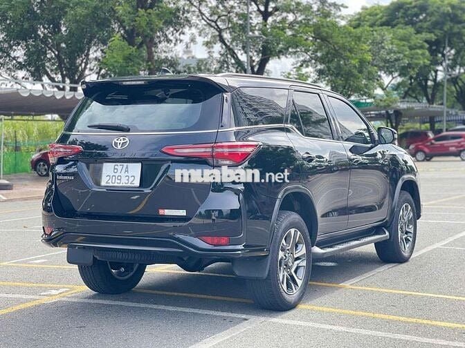 2022 Legender 2.4L 4x2 AT - 56000 km