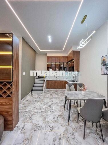 NHÀ LẦU MỚI TUYỆT ĐẸP - HẺM 160 ĐƯỜNG TẦM VU