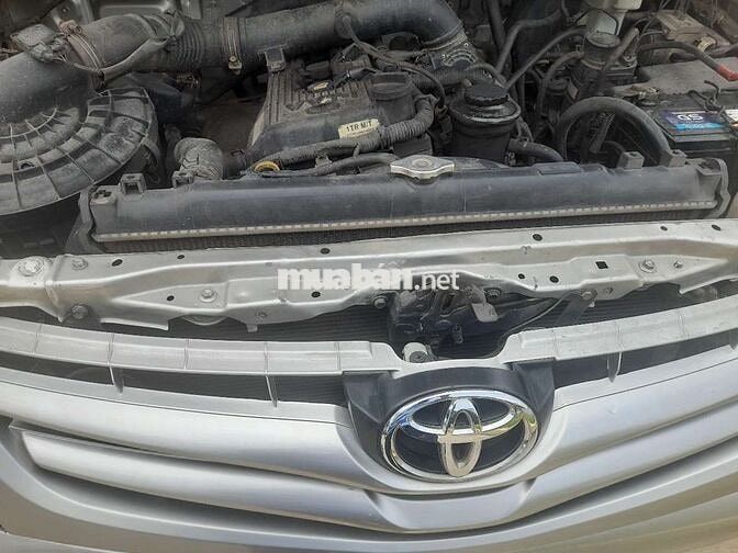 Toyota Innova 2008 G - 165000 km