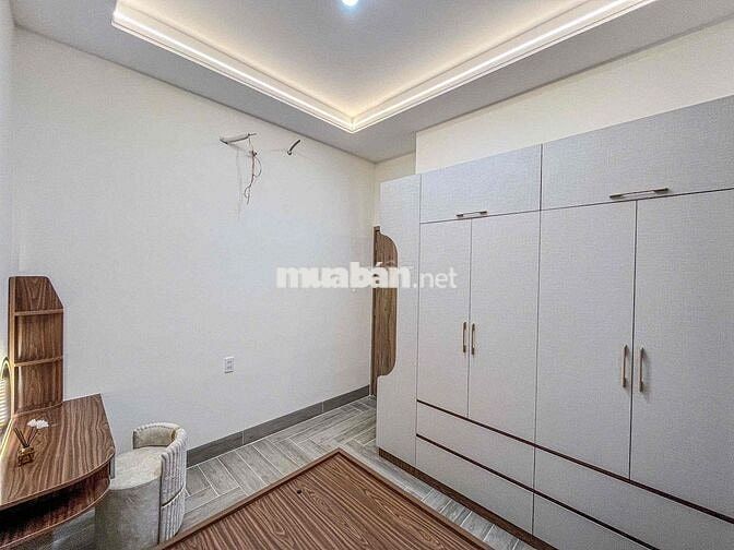 NHÀ LẦU MỚI TUYỆT ĐẸP - HẺM 160 ĐƯỜNG TẦM VU
