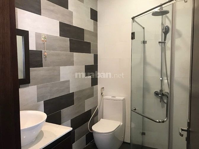 Bán nhà 25.9 tỷ -  đường Nguyễn Văn Hưởng - Phường Thảo Điền
