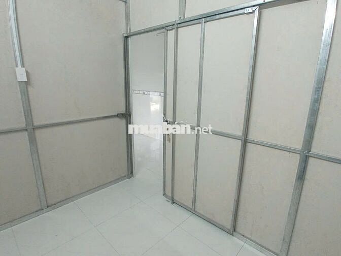 Nhà nguyên căn 38m2, kế cty Yazaki, ngã tư 550, đường Lý Thường Kiệt