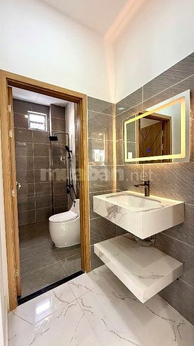 ⭐️Nhà 3 Lầu tuyệt đẹp Cao cấp góc 2 mặt hẻm Lý Thường Kiệt, P4, Q.Gò V