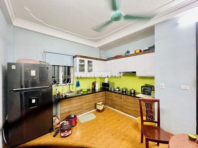 CẦN BÁN NHÀ QUẬN HÀ ĐÔNG. 79M2 XÂY 3 TẦNG.