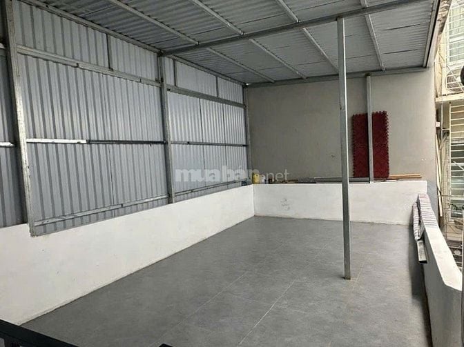 Bán nhà ngõ 82 Kim Mã; Diện tích: 21m; 3 tầng; Mặt tiền: 6.4m
