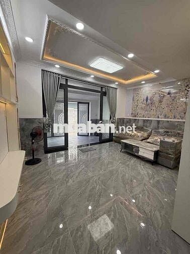 Nhà đẹp mới - 60m2 xe hơi đỗ cửa - cách đường lớn chỉ 50m - nhỉnh 3 ty