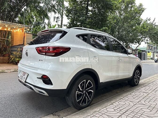 MG MGZS 2024 Luxury 1.5 AT 2WD - 20000 km