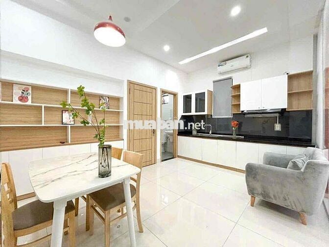 CH 1 PHÒNG NGỦ BAN CÔNG - BẾP RỘNG ĐẦY ĐỦ TIỆN NGHI KẾ CHỢ BÀ CHIỂU