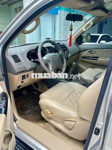 Toyota Fortuner 2013 2.5G 4x2 - 84000 km